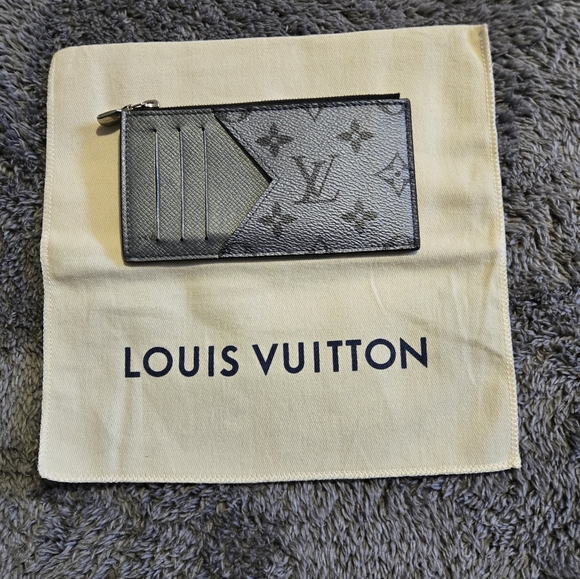 110% Authentic Louis Vuitton Taigarama Coin Card Holder Wallet Gray - Picture 12 of 12